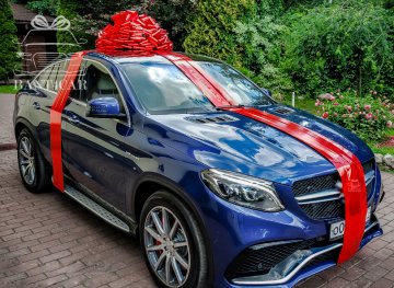большой подарочный бант на машину автомобиль в москве упаковка огромнымбантиком большой подарочный бант на машину автомобиль в москве упаковка огромнымбантиком