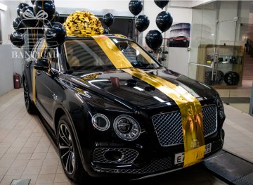 Бант на машину bmw большой подарочный бант на машину автомобиль в москве упаковка огромнымбантиком