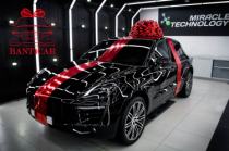 Красный бант на машину Porsche